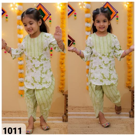 Girls Pure cotton Printed Kurta with dhoti set-Light Green