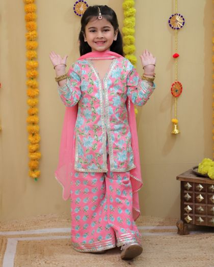 Pure cotton floral printed Ethnic style Kurta sharara with chiffon duppata - Pink